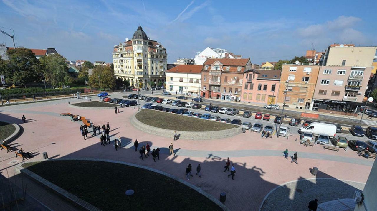 Centar Novi Sad-Studio No.4 Zewnętrze zdjęcie